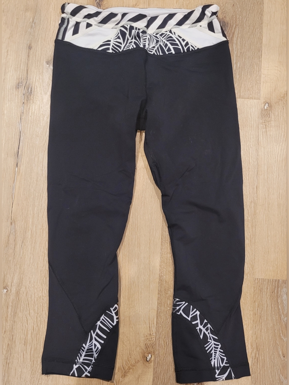 Size 6 Lululemon Leggings
